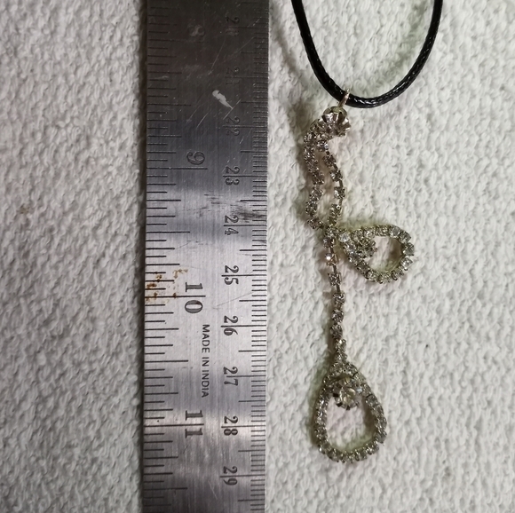 Long dangle rhinestone pendant on black cord necklace - Picture 2 of 5